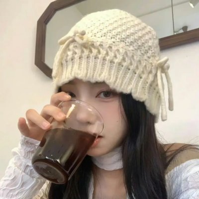 丹特丽安的书架 海报
